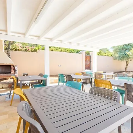 Affittacamere Resort Beach San Gemiliano-2
